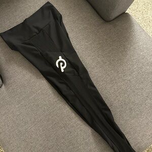 Peloton Black Logo High-Rise Leggings